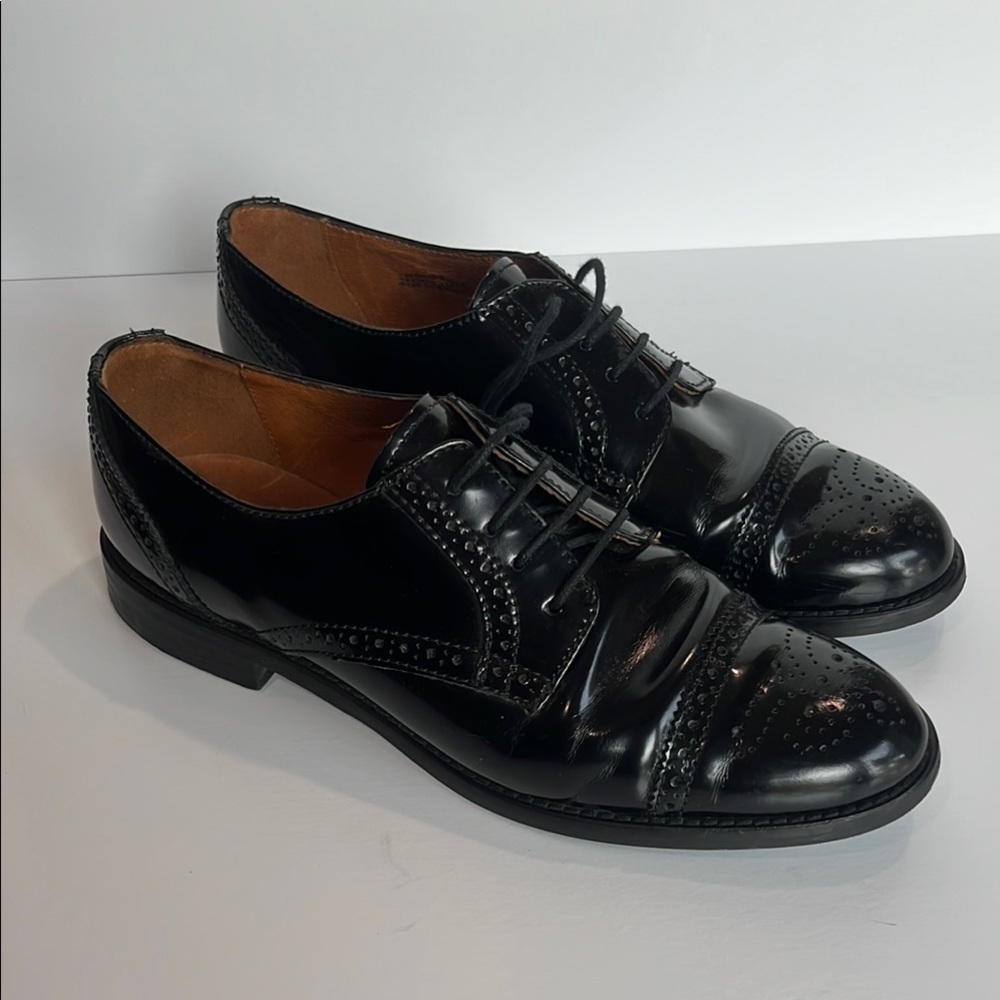 Madewell Black Leather wingtips with Polished Finish